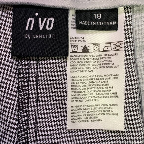 NVO by Lanctot Womens Sz 18 Bria Capri Comfort Waist NWT Black White - Picture 6 of 9
